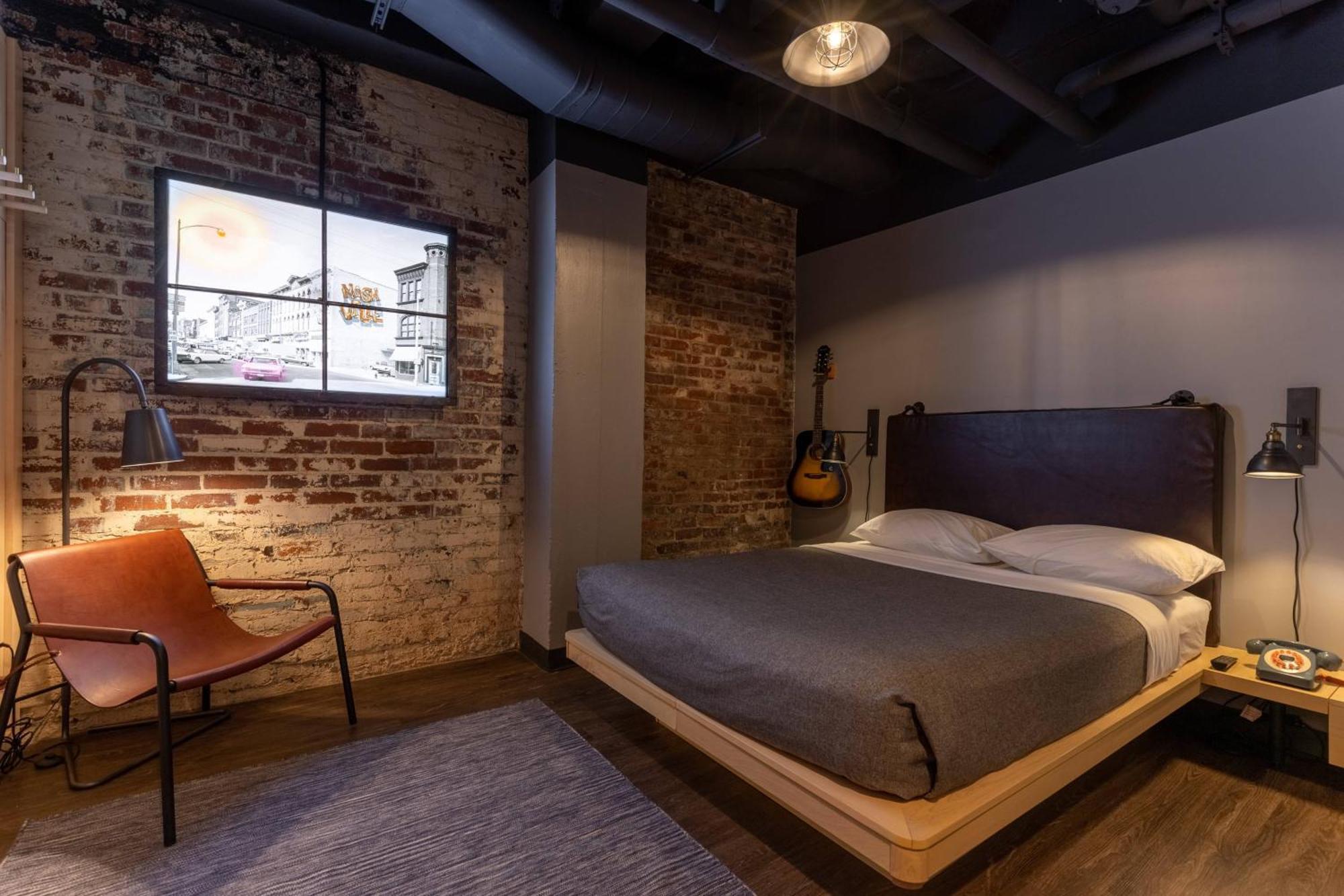 Moxy Downtown Hotel Nashville